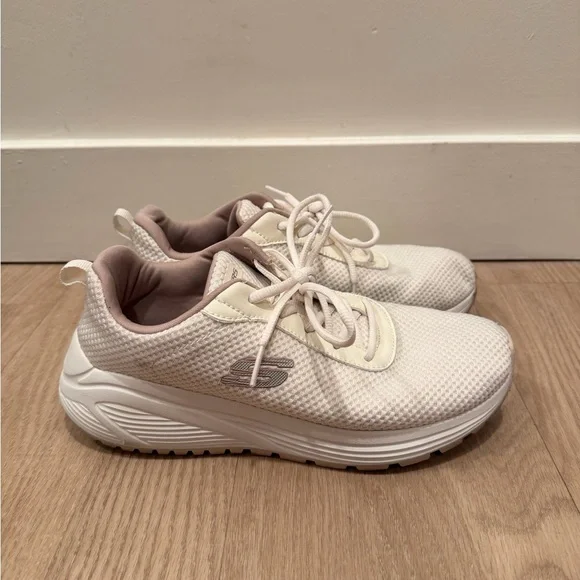 Skechers Women's Cream Sneakers - Picture 8 of 11